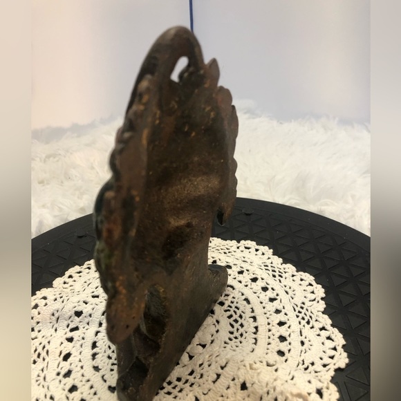 Antique Cast Iron Doorstop Fruit and Flowers Basket - Picture 10 of 10